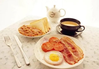 Full English breakfast.jpg